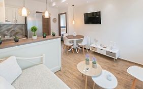 Noras Villas Collection
